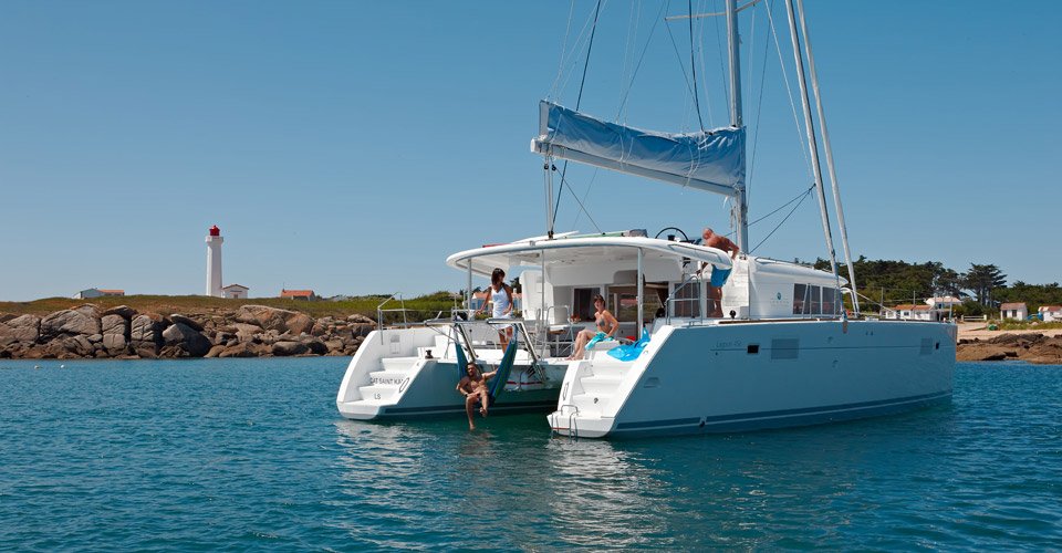 catamaran charter for family